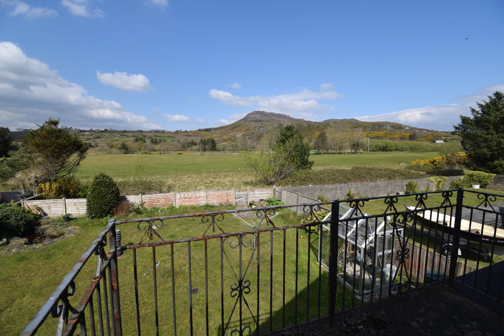 Tom Parry Morfa Bychan, Porthmadog